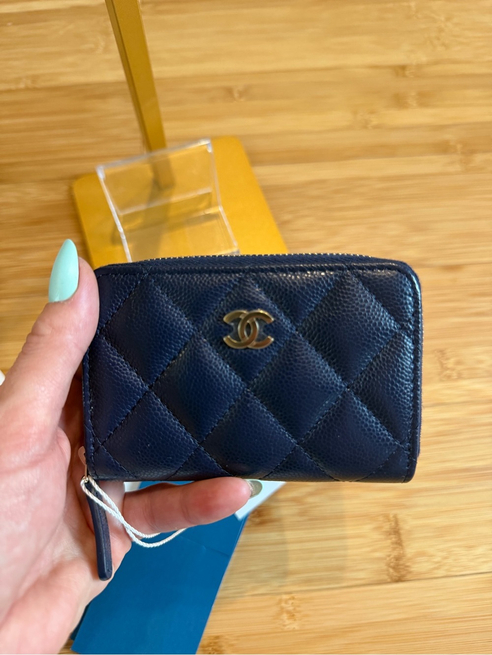 CHANEL Navy Quilted Caviar Leather Zipper Wallet  with Silver CC - Picture 10 of 11